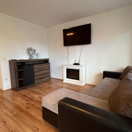 Kristaly Apartman Segedyn Zewnętrze zdjęcie