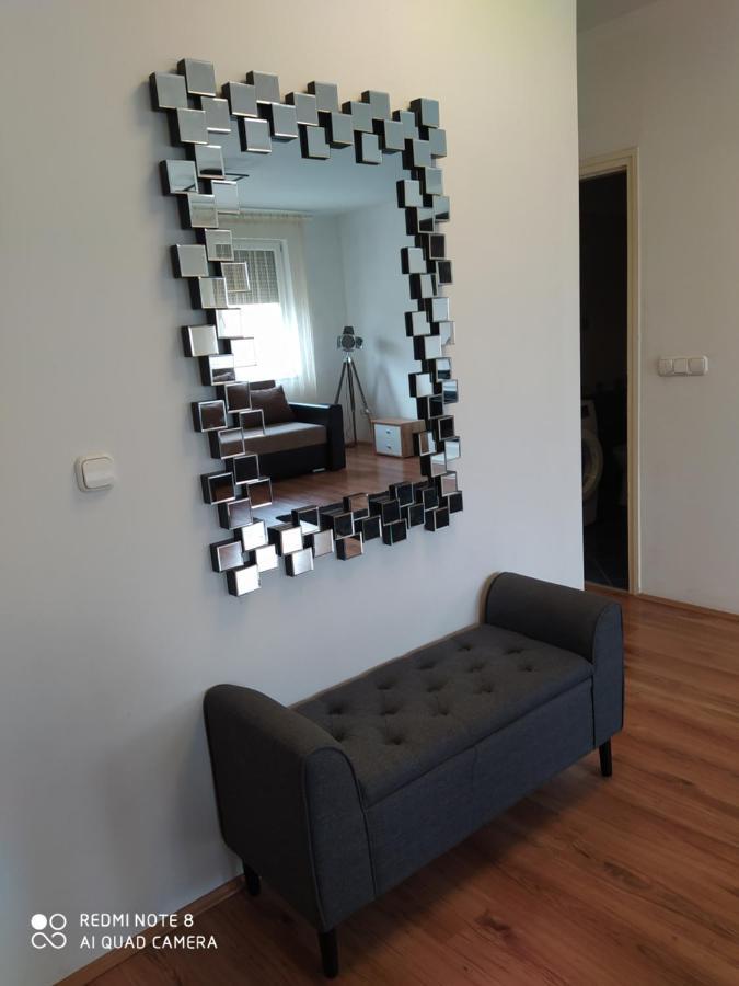 Kristaly Apartman Segedyn Zewnętrze zdjęcie