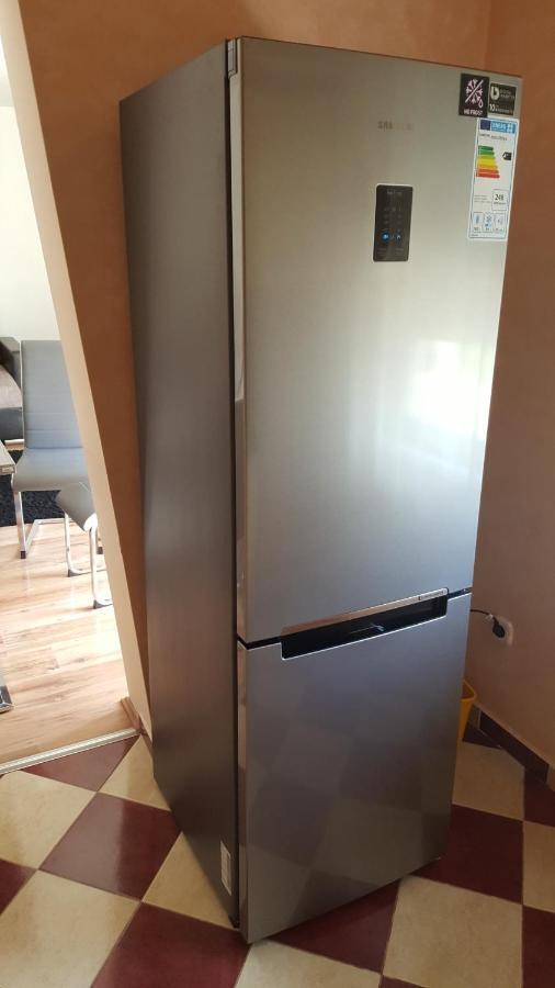 Kristaly Apartman Segedyn Zewnętrze zdjęcie